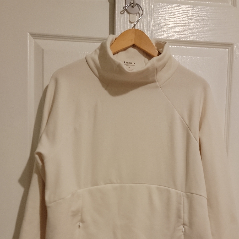 Athleta Women's Off-White Crewneck Sweater